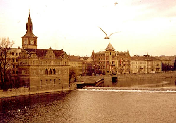 LHC-Praha-2003